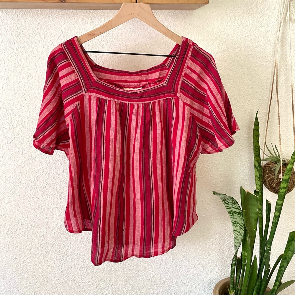 Universal Thread stripe top